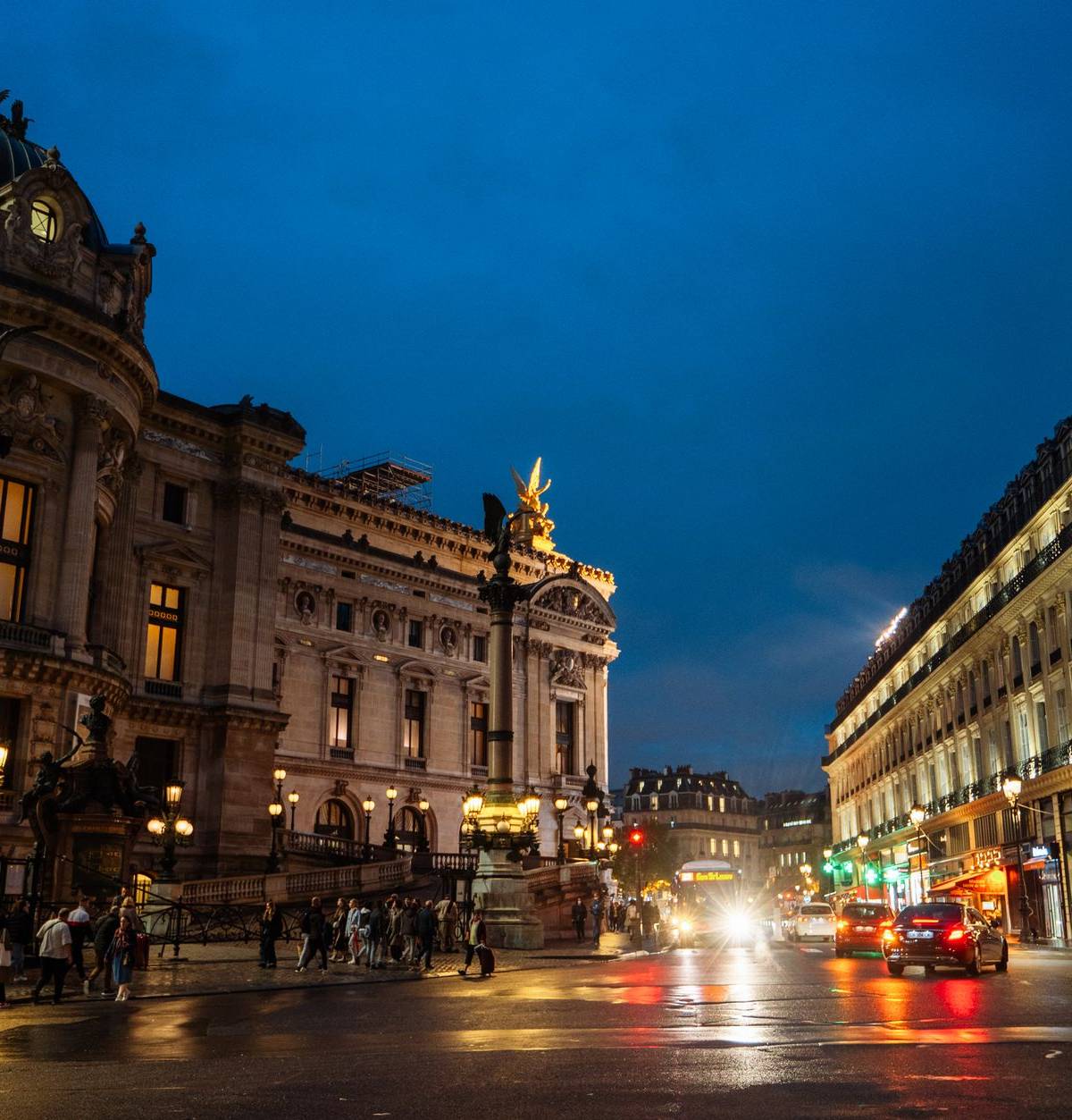 Palais Garnier illuminated at night