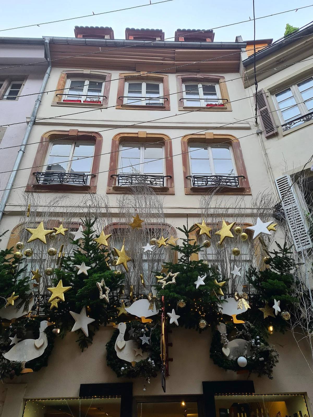 Christmas decorations on Rue des Orfèvres in Strasbourg