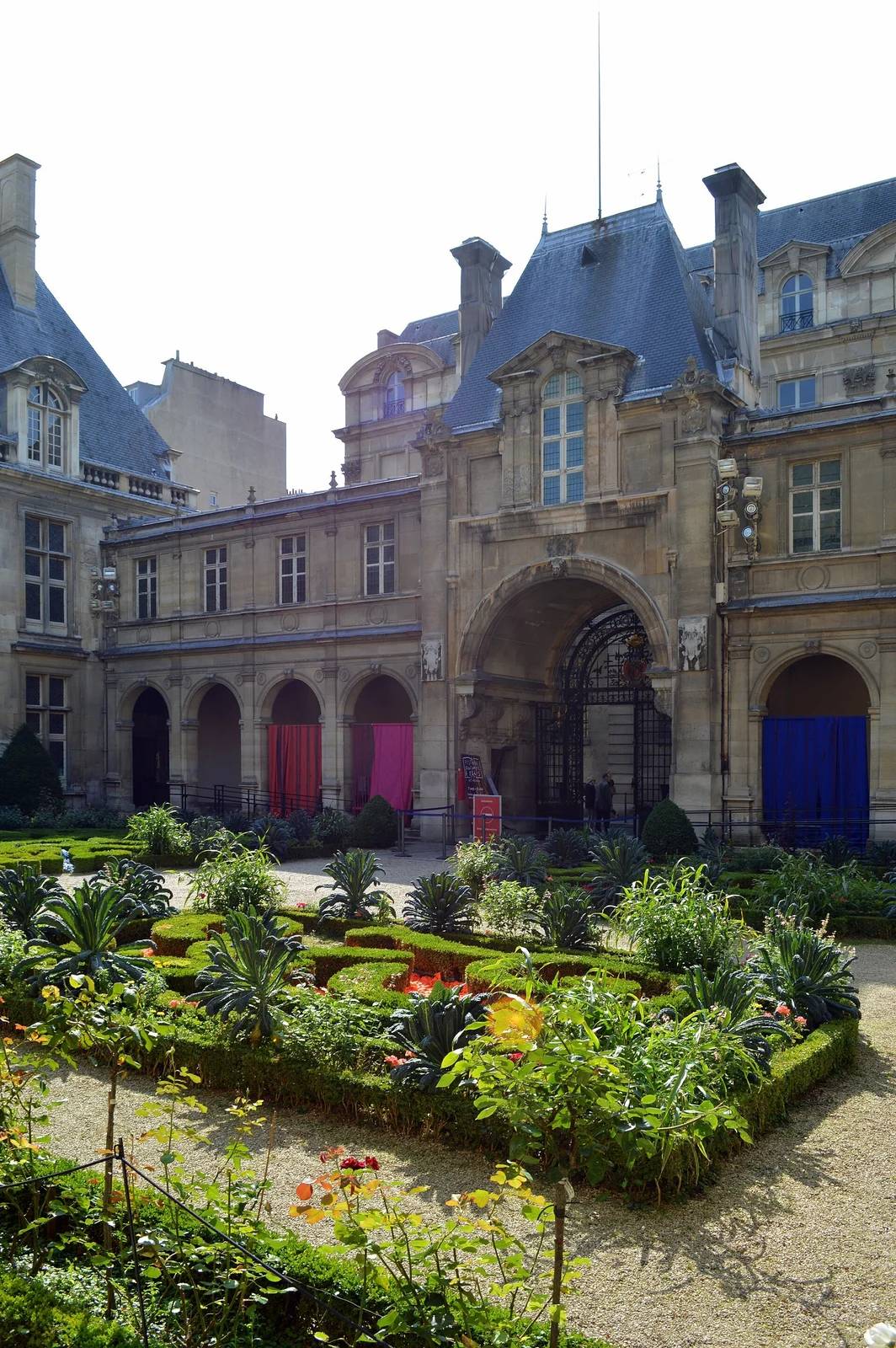 The gardens of Musée Carnavalet in the Marais