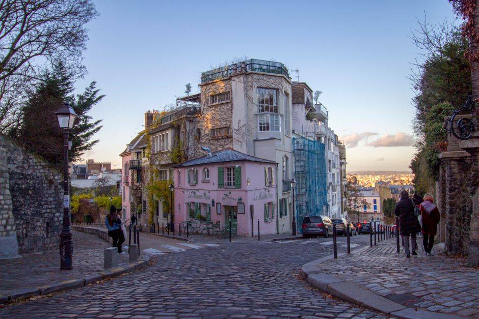 La Maison Rose in Montmartre